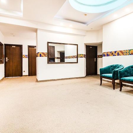 Chandīgarh Fabhotel Le Monarque المظهر الخارجي الصورة